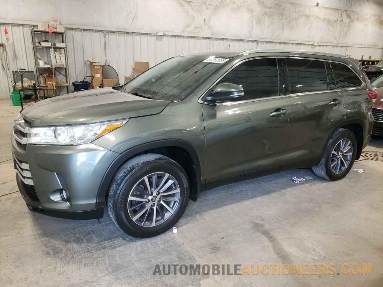 5TDJZRFH0KS701486 TOYOTA HIGHLANDER 2019