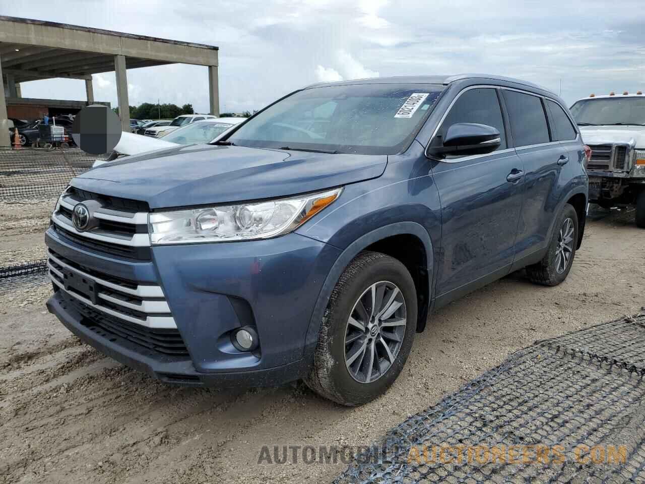 5TDJZRFH0KS738361 TOYOTA HIGHLANDER 2019