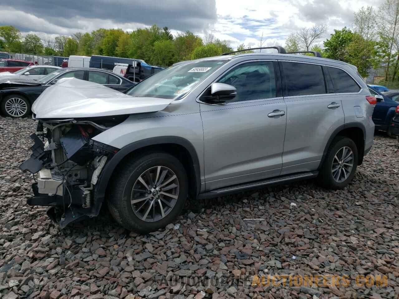 5TDJZRFH1HS365811 TOYOTA HIGHLANDER 2017