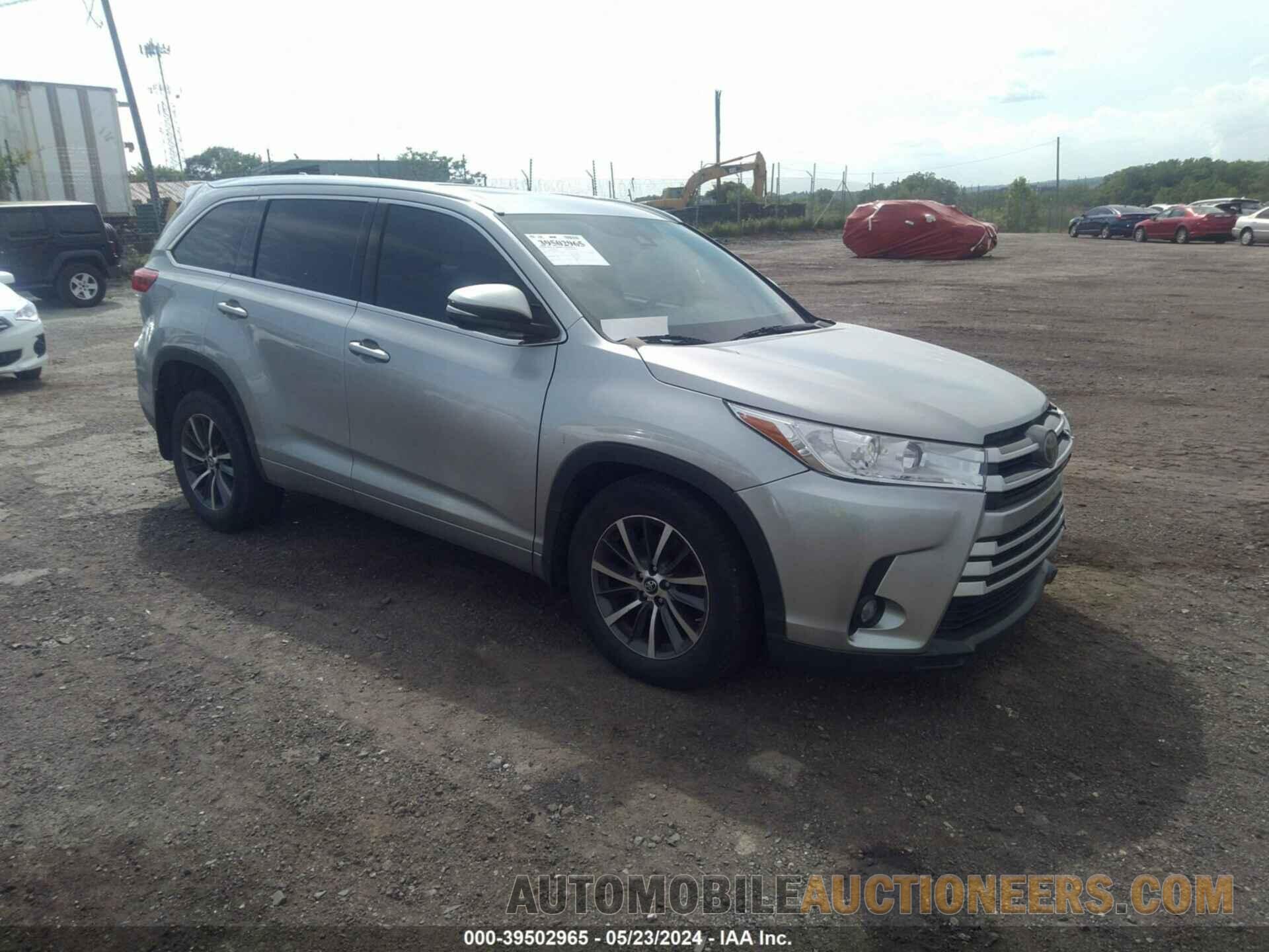 5TDJZRFH1HS372712 TOYOTA HIGHLANDER 2017