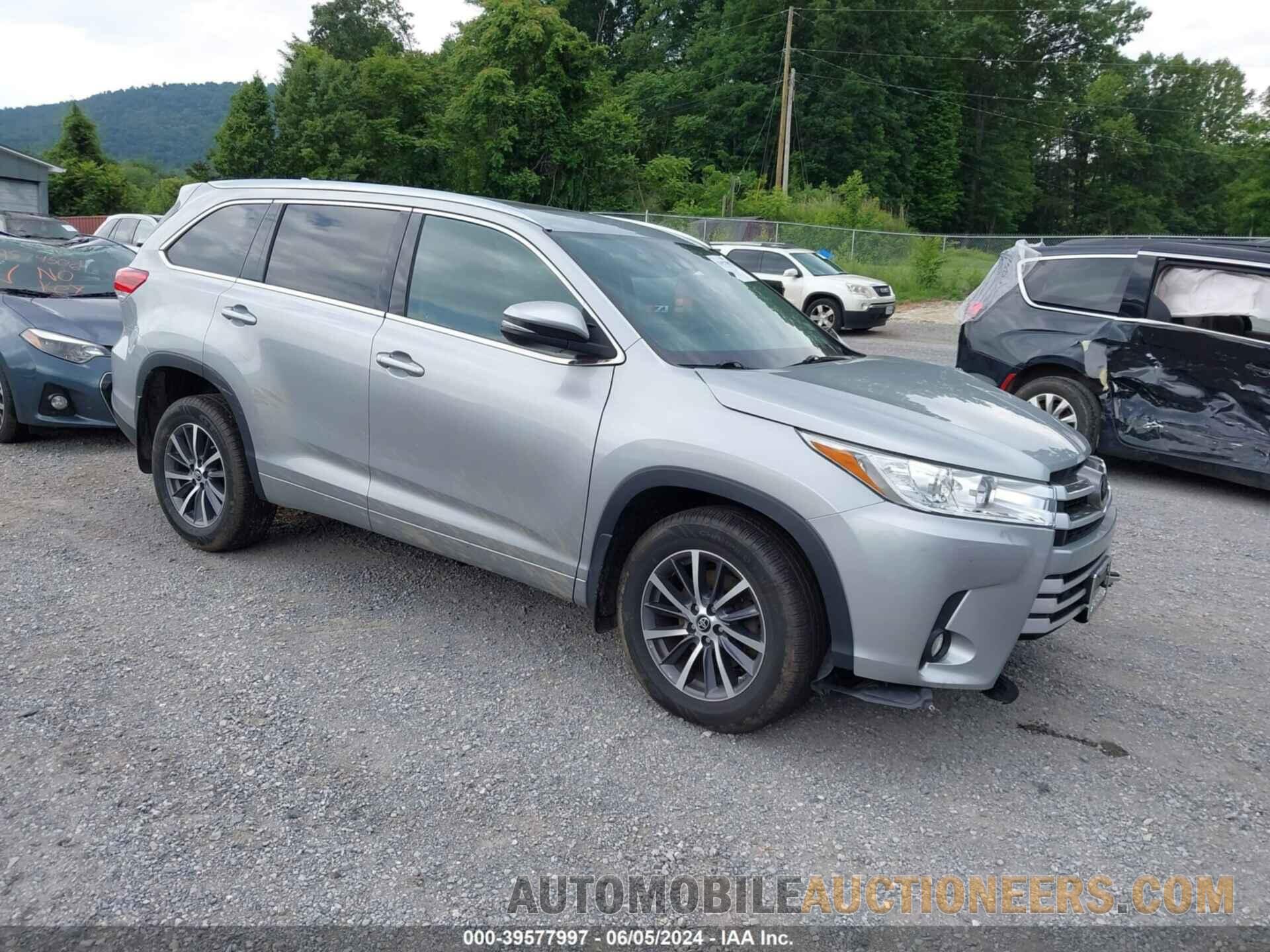 5TDJZRFH1HS419916 TOYOTA HIGHLANDER 2017