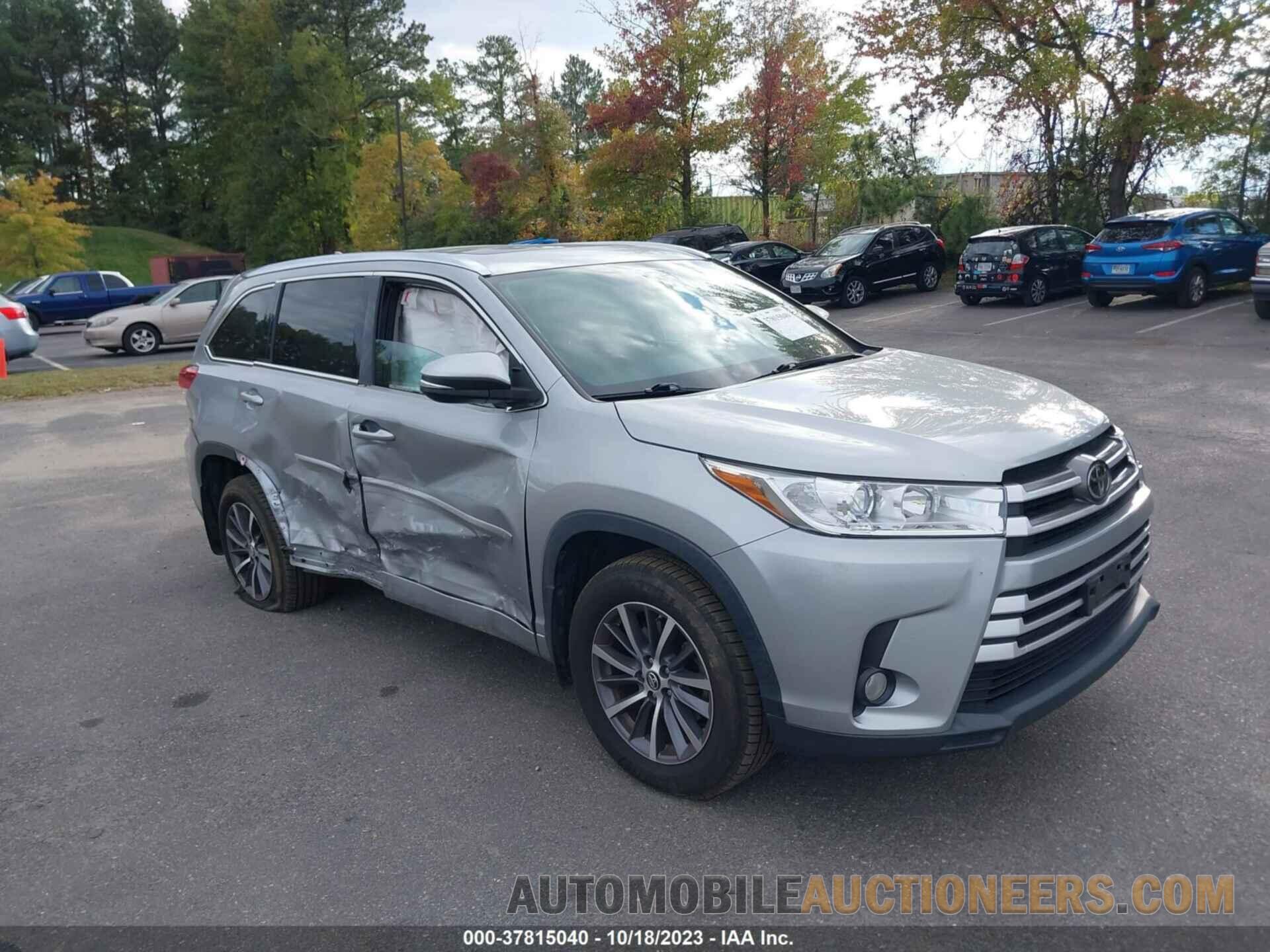 5TDJZRFH1HS421794 TOYOTA HIGHLANDER 2017