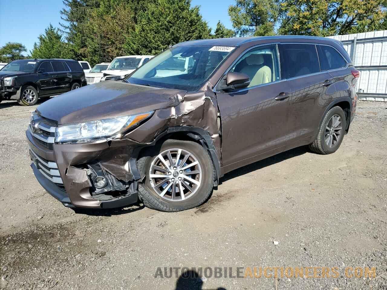 5TDJZRFH1HS434951 TOYOTA HIGHLANDER 2017