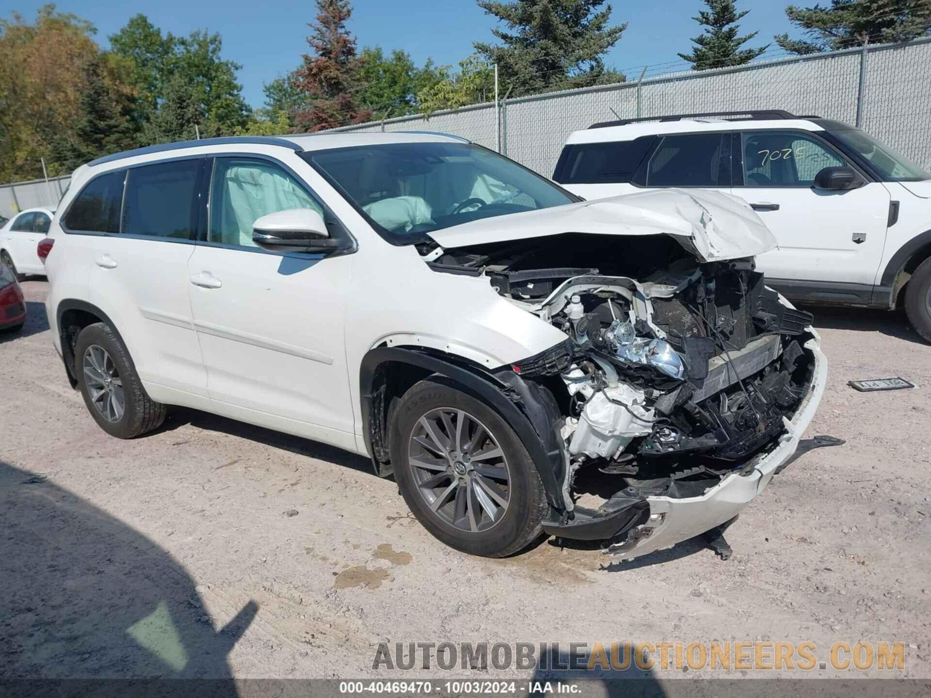 5TDJZRFH1HS456366 TOYOTA HIGHLANDER 2017