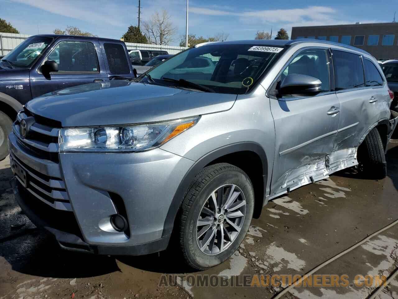 5TDJZRFH1HS464113 TOYOTA HIGHLANDER 2017