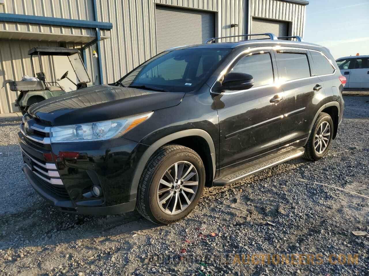 5TDJZRFH1HS477847 TOYOTA HIGHLANDER 2017