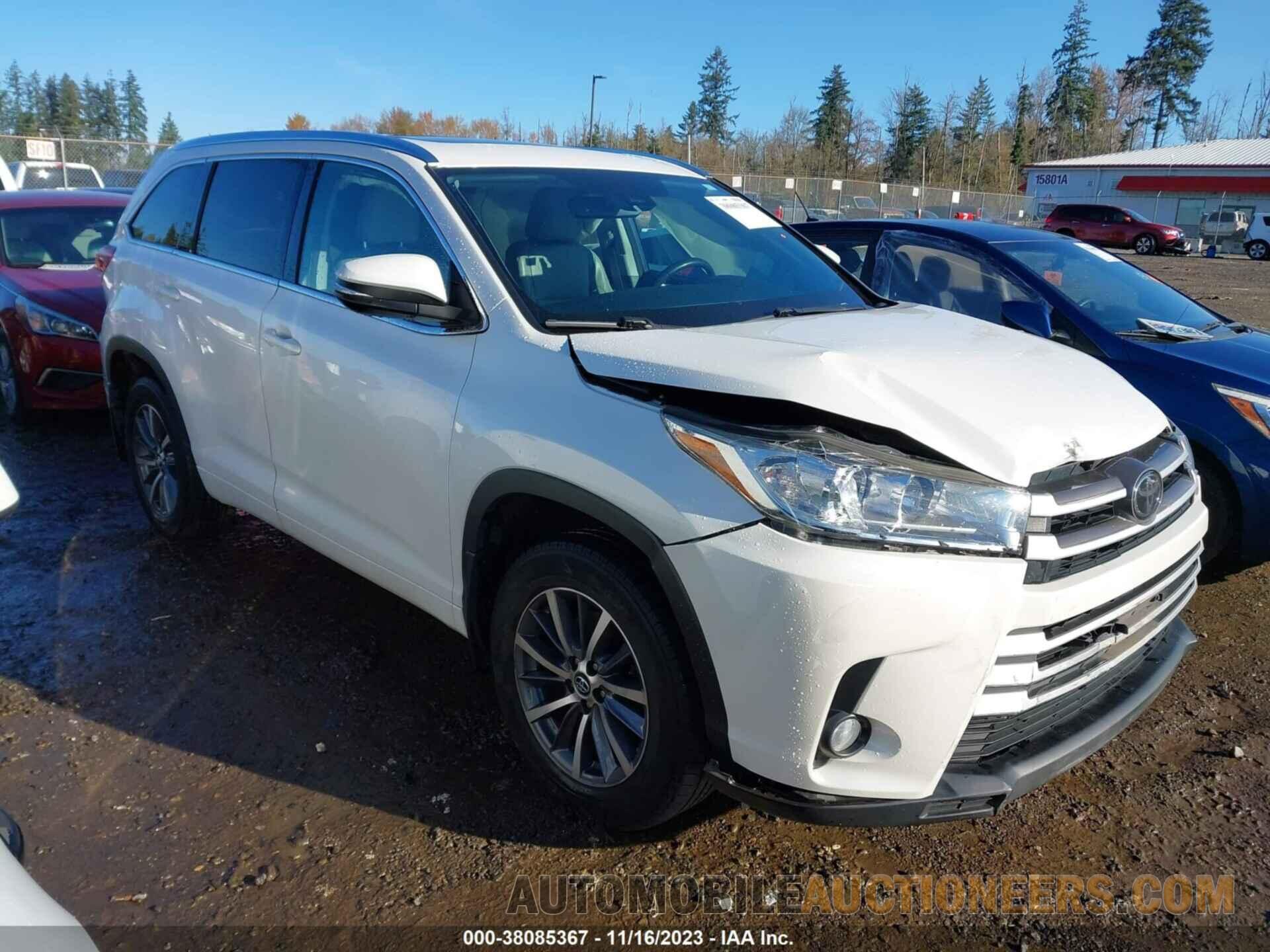 5TDJZRFH1HS477931 TOYOTA HIGHLANDER 2017