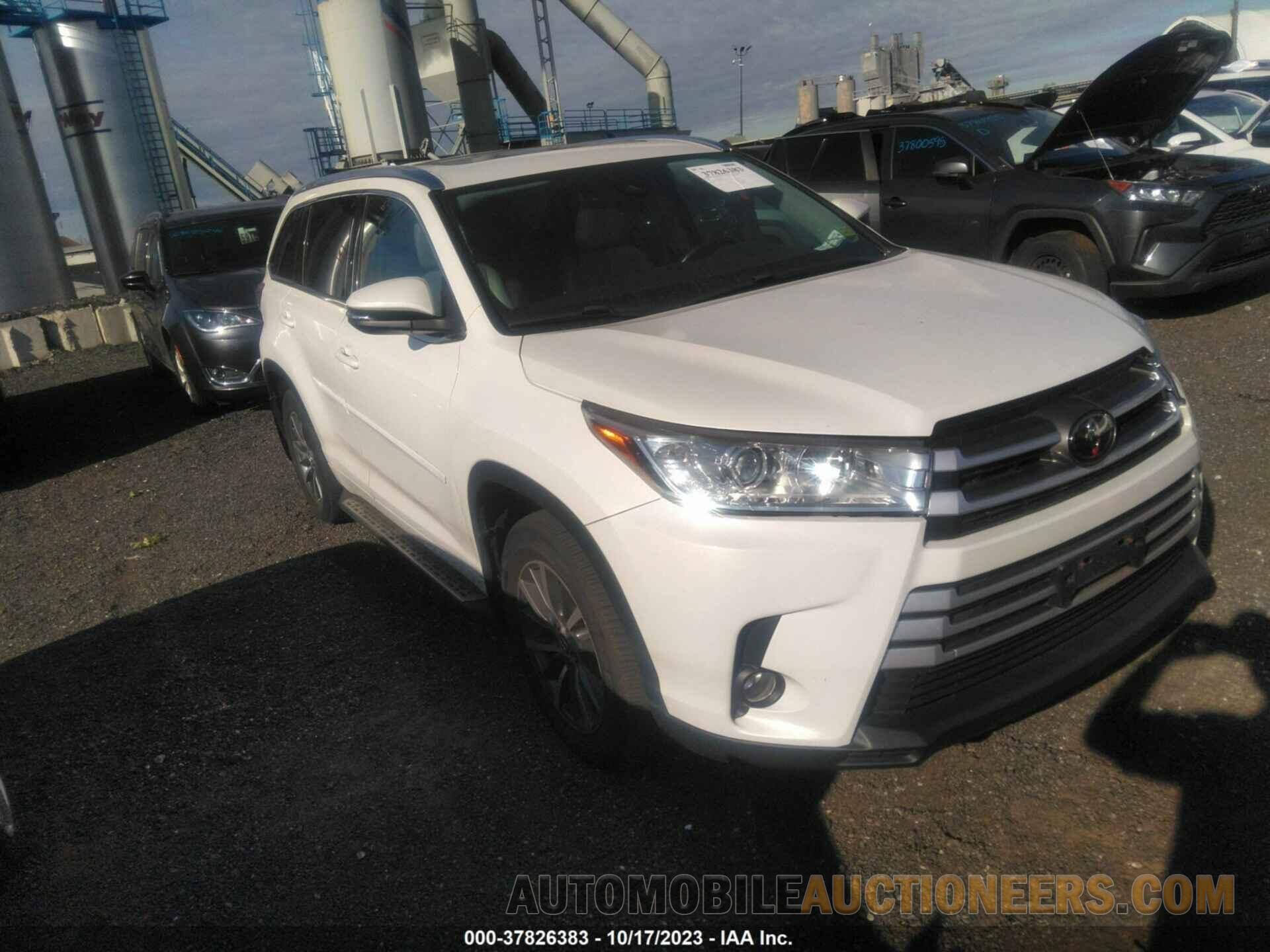 5TDJZRFH1HS479369 TOYOTA HIGHLANDER 2017