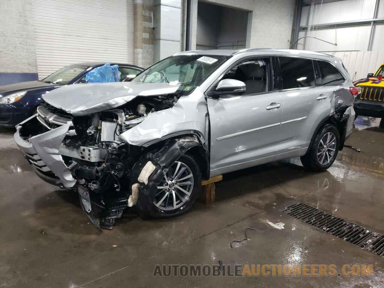 5TDJZRFH1HS518252 TOYOTA HIGHLANDER 2017