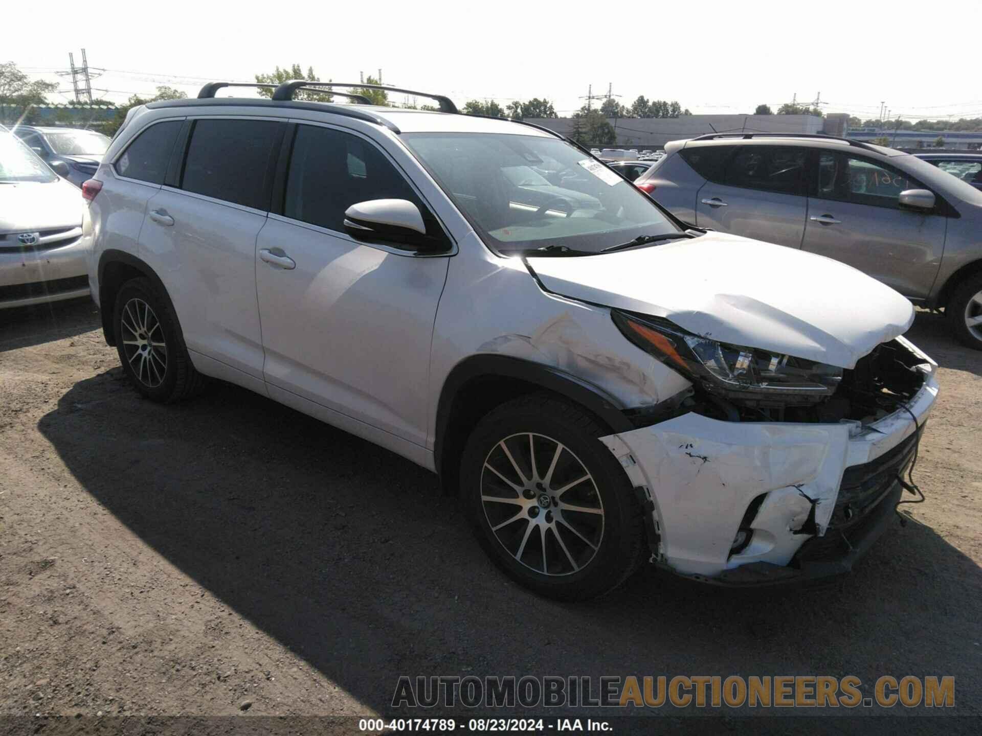 5TDJZRFH1HS521233 TOYOTA HIGHLANDER 2017