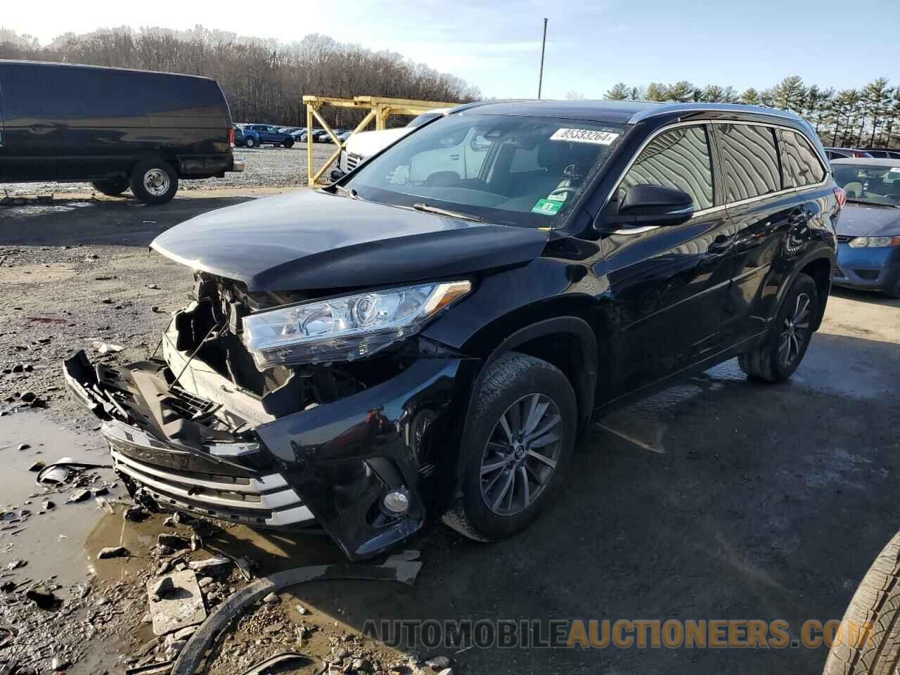 5TDJZRFH1JS499675 TOYOTA HIGHLANDER 2018