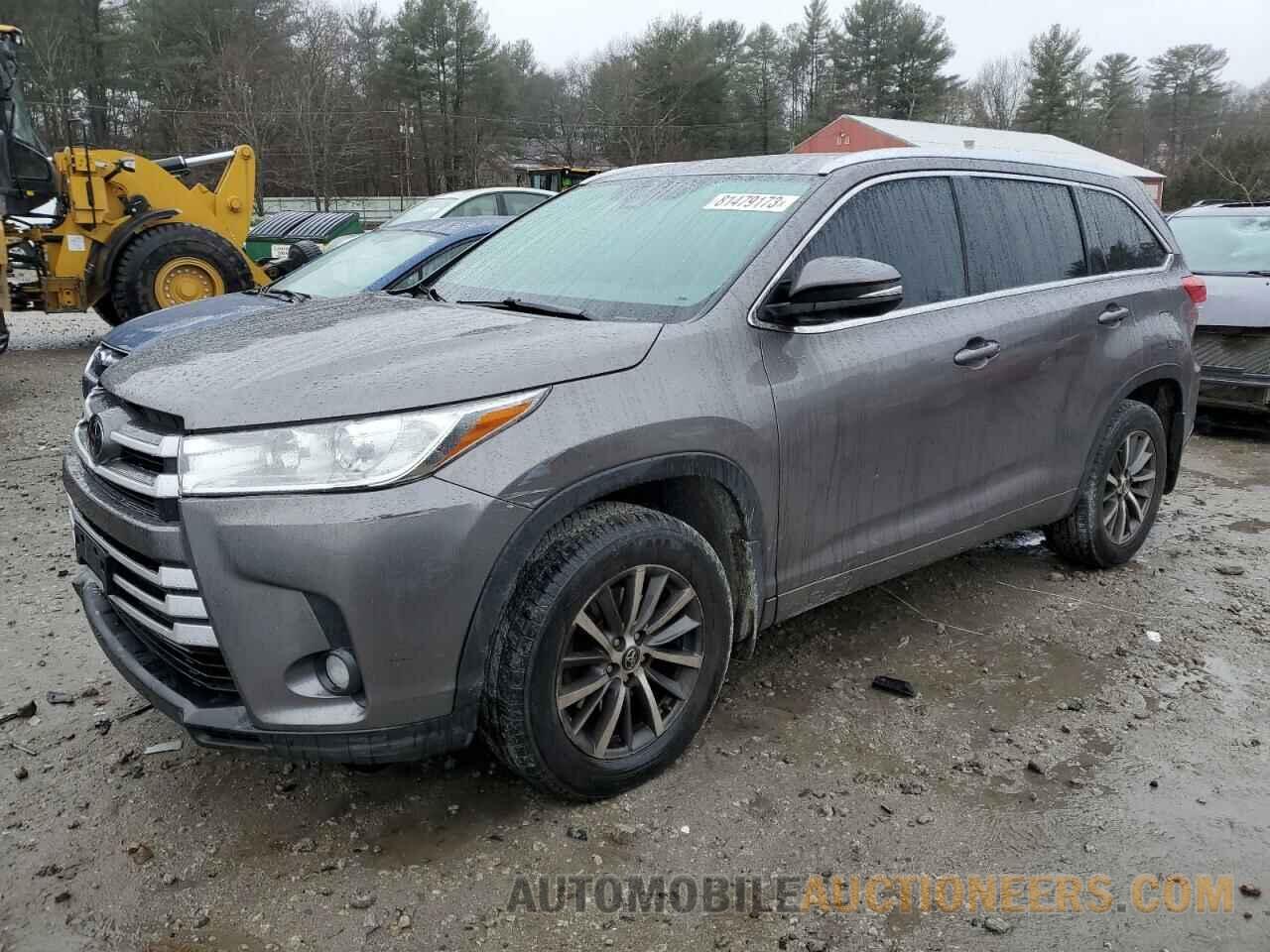 5TDJZRFH1JS523828 TOYOTA HIGHLANDER 2018