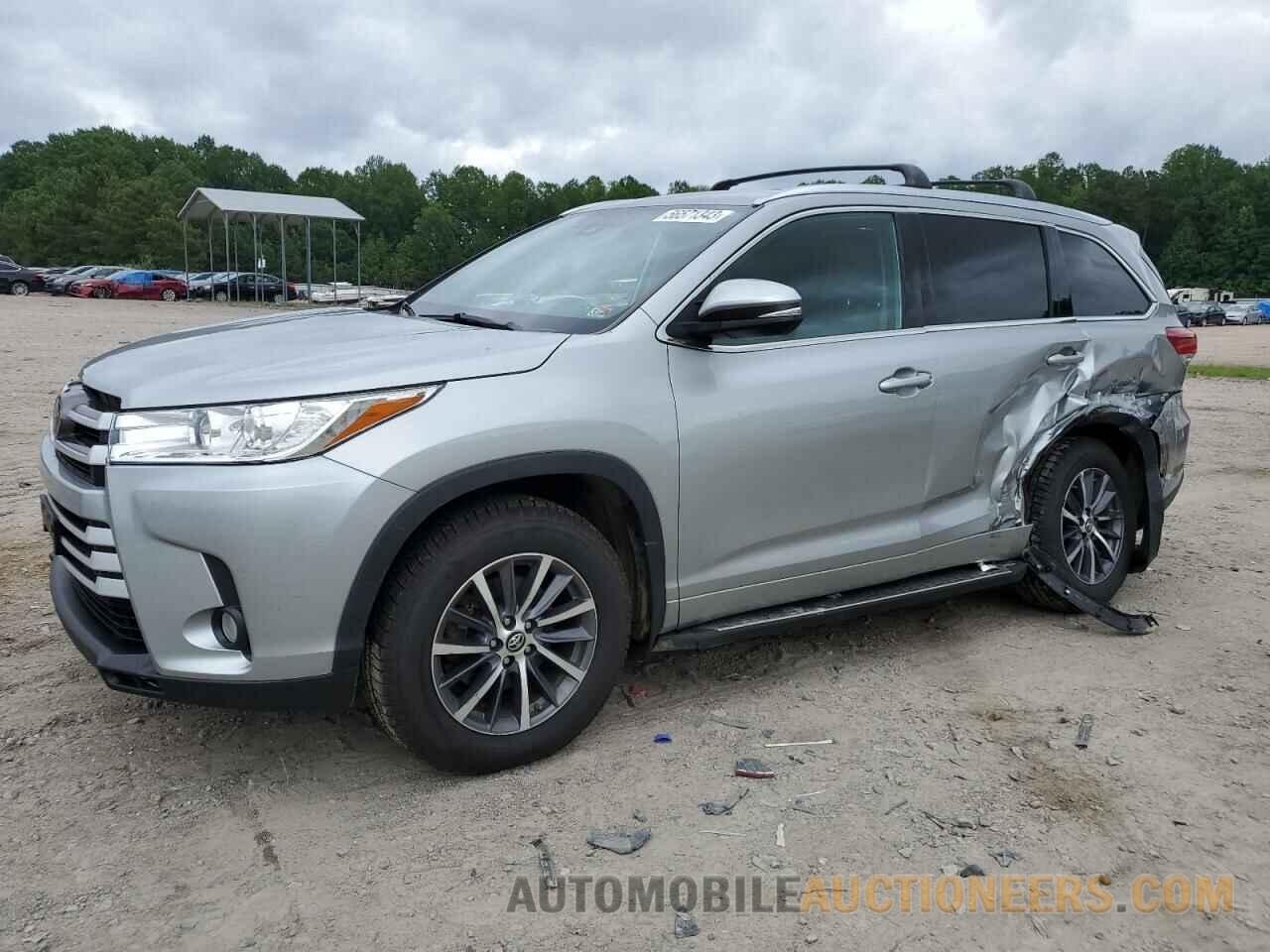 5TDJZRFH1JS532335 TOYOTA HIGHLANDER 2018