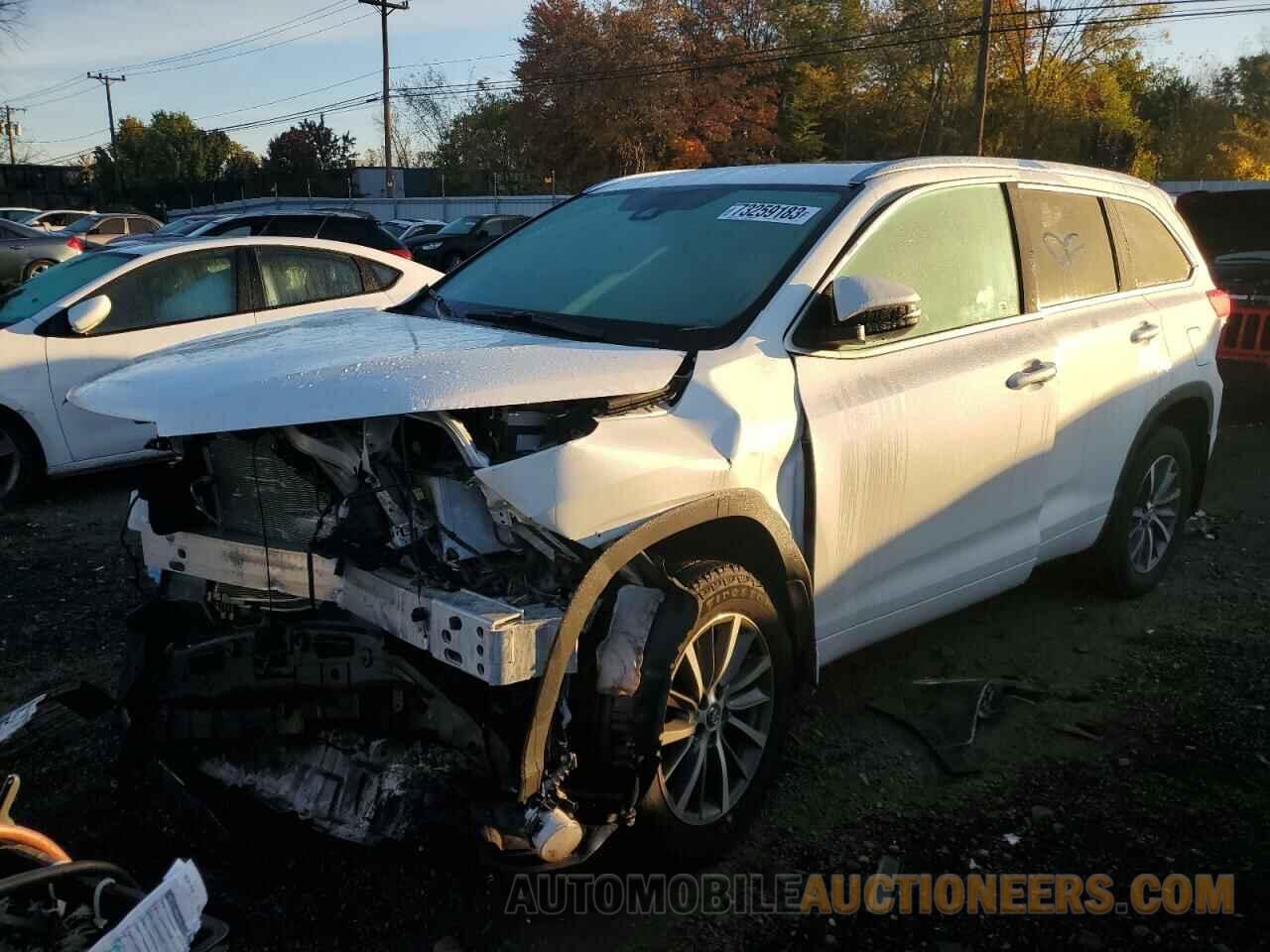 5TDJZRFH1JS556442 TOYOTA HIGHLANDER 2018