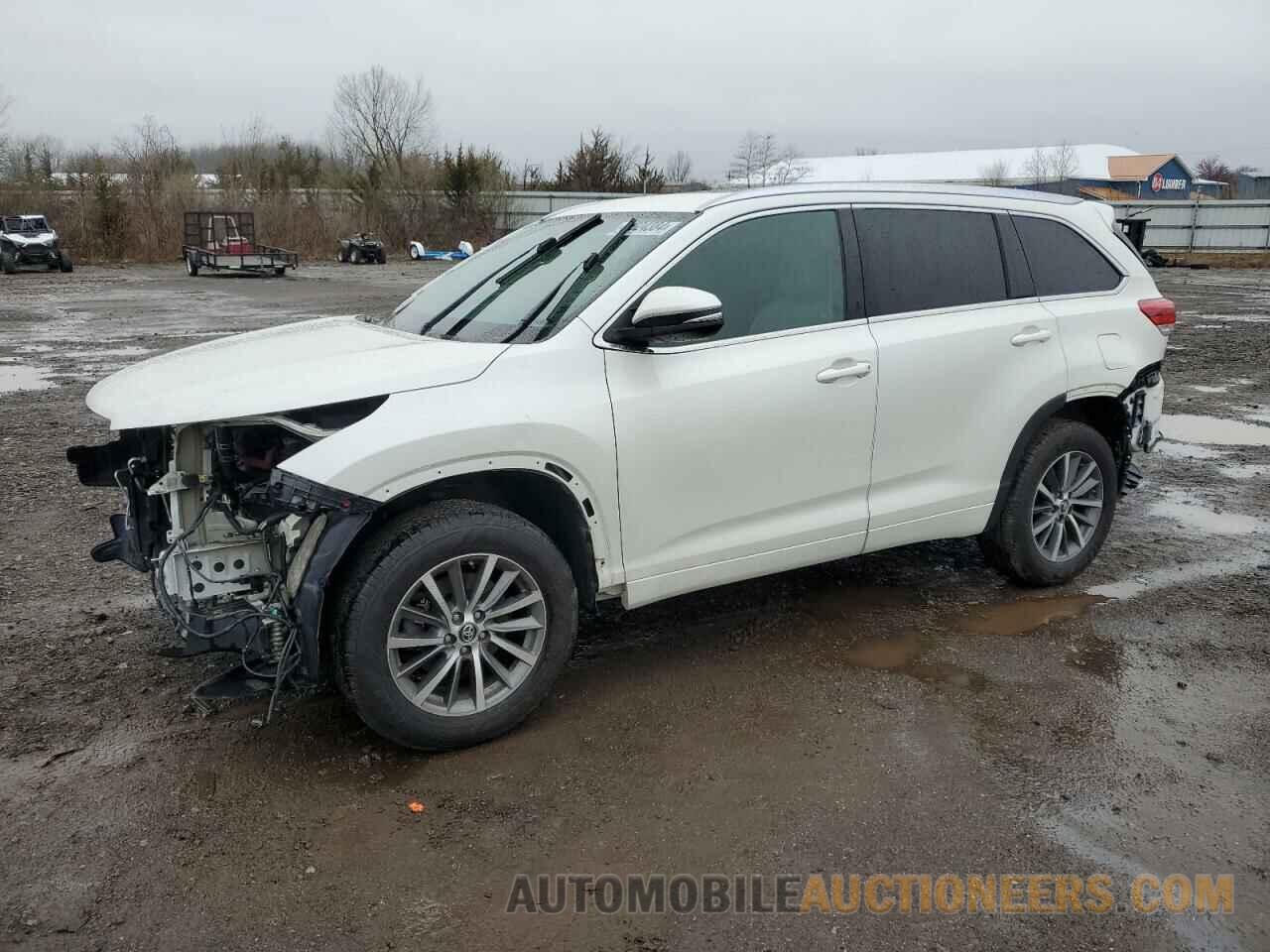 5TDJZRFH1JS559020 TOYOTA HIGHLANDER 2018