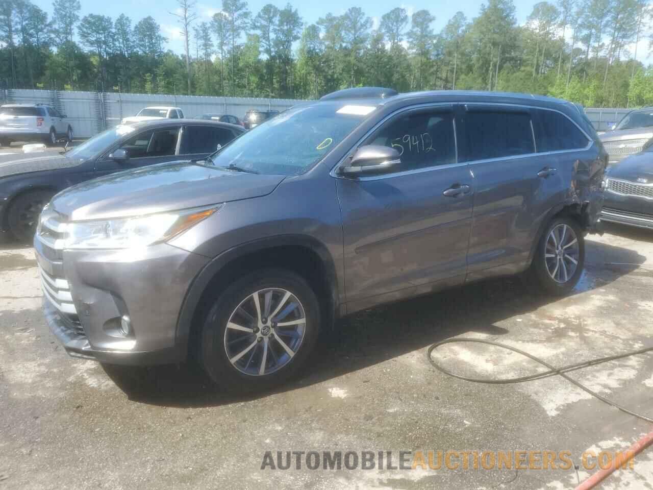 5TDJZRFH1JS562354 TOYOTA HIGHLANDER 2018