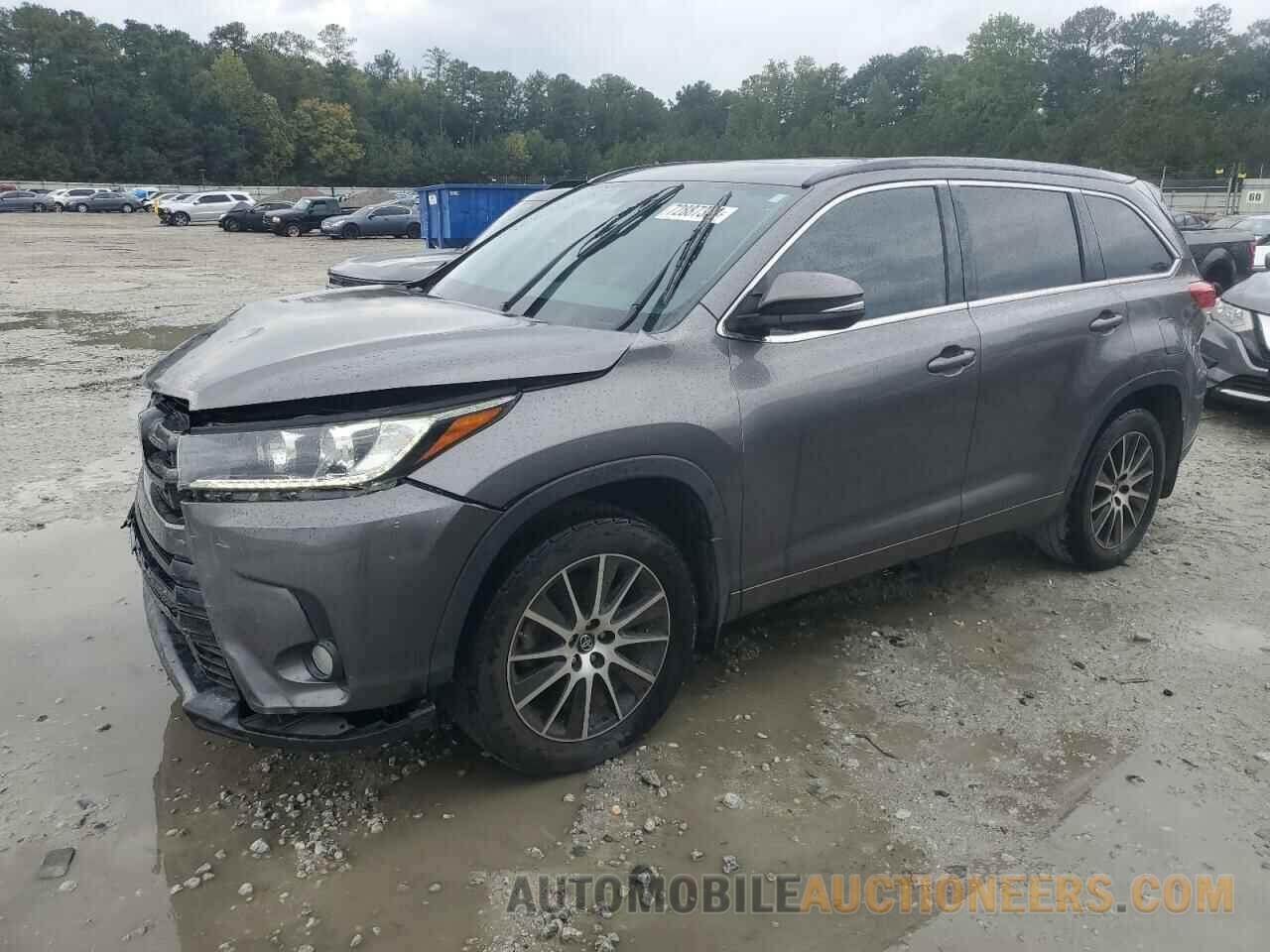 5TDJZRFH1JS856000 TOYOTA HIGHLANDER 2018