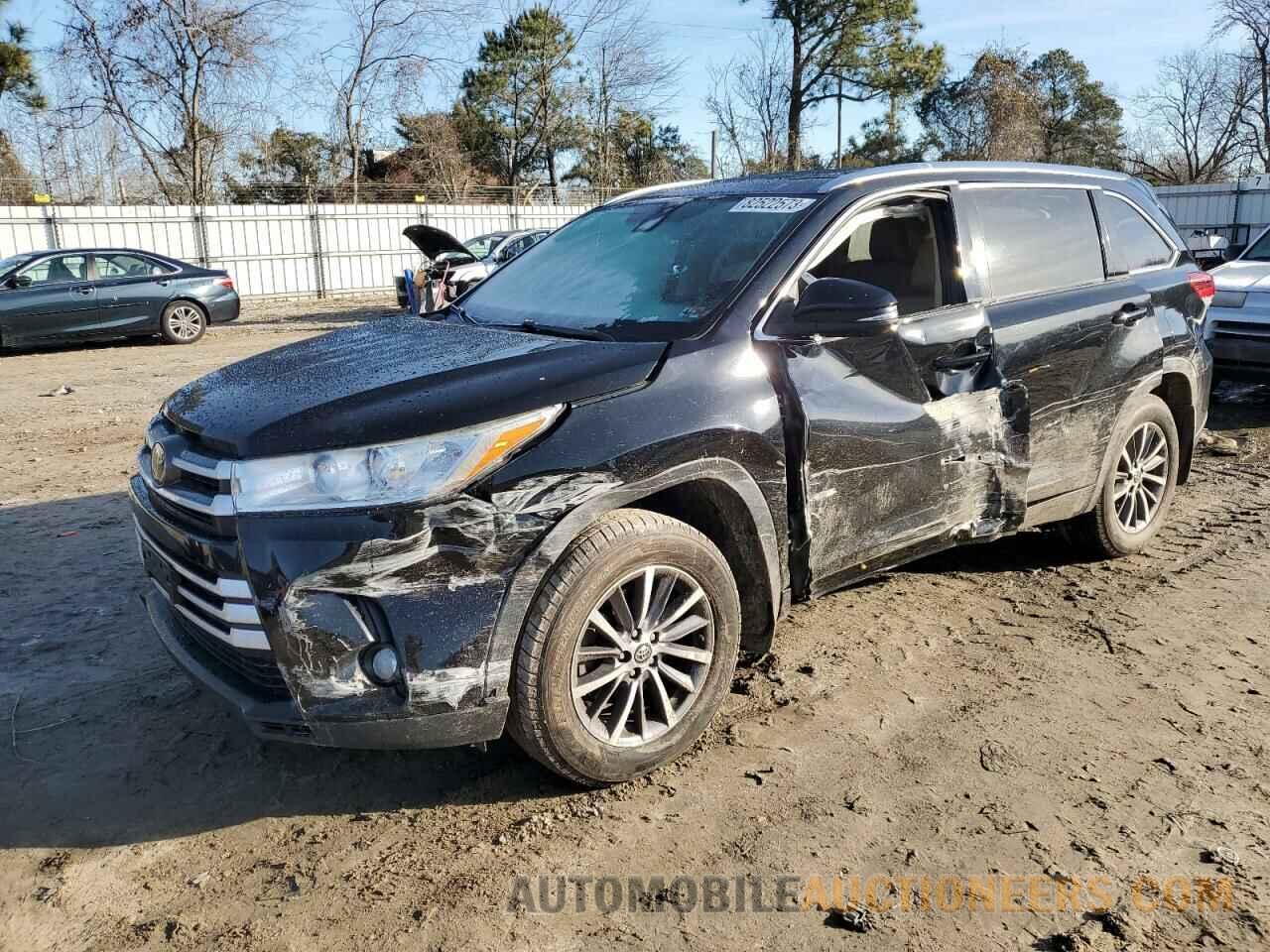 5TDJZRFH1JS865425 TOYOTA HIGHLANDER 2018