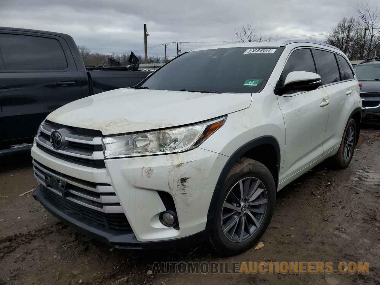 5TDJZRFH1JS872410 TOYOTA HIGHLANDER 2018