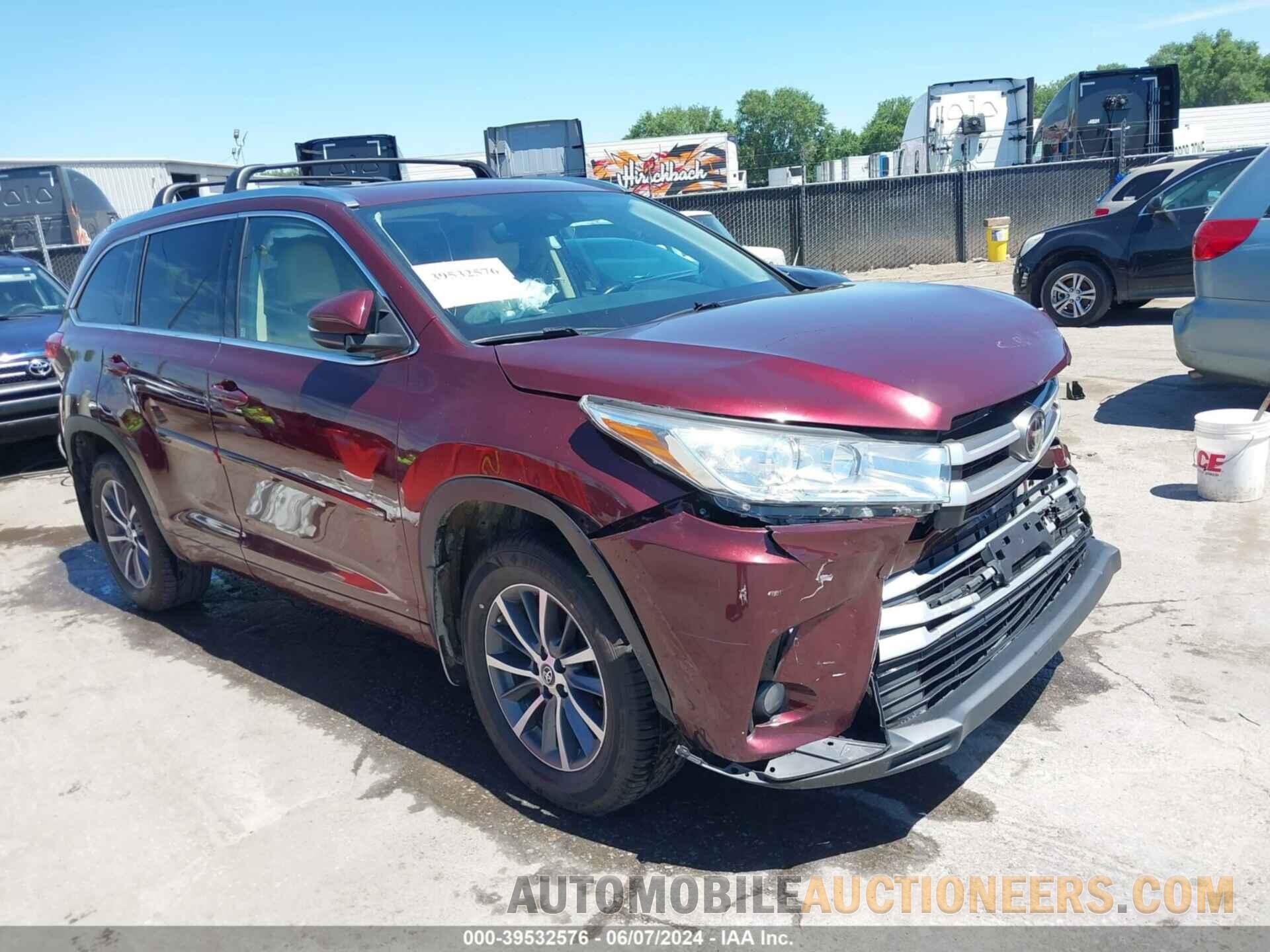 5TDJZRFH1JS891166 TOYOTA HIGHLANDER 2018