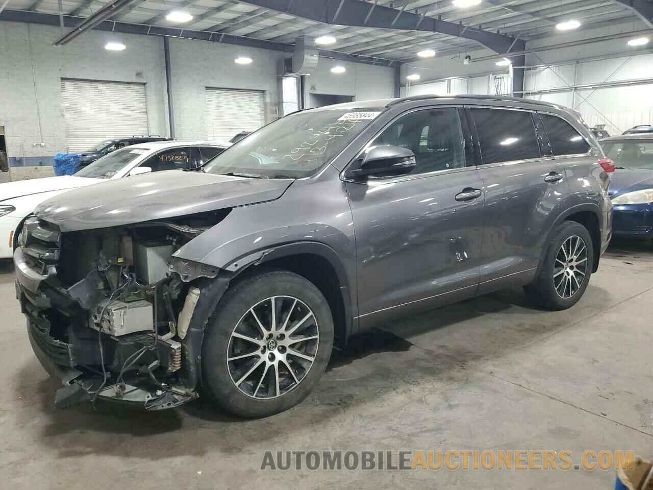 5TDJZRFH1JS897534 TOYOTA HIGHLANDER 2018