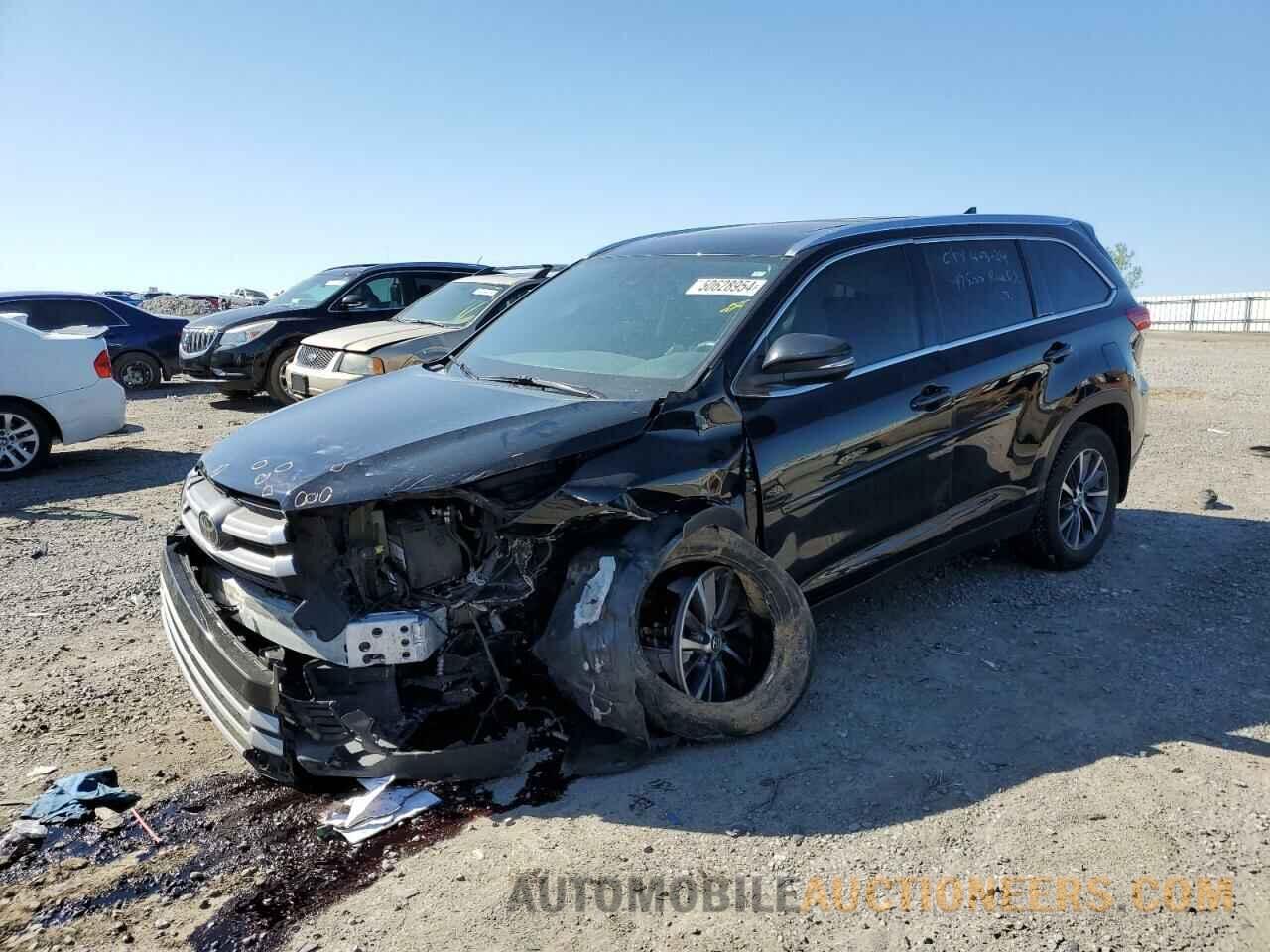 5TDJZRFH1KS563859 TOYOTA HIGHLANDER 2019