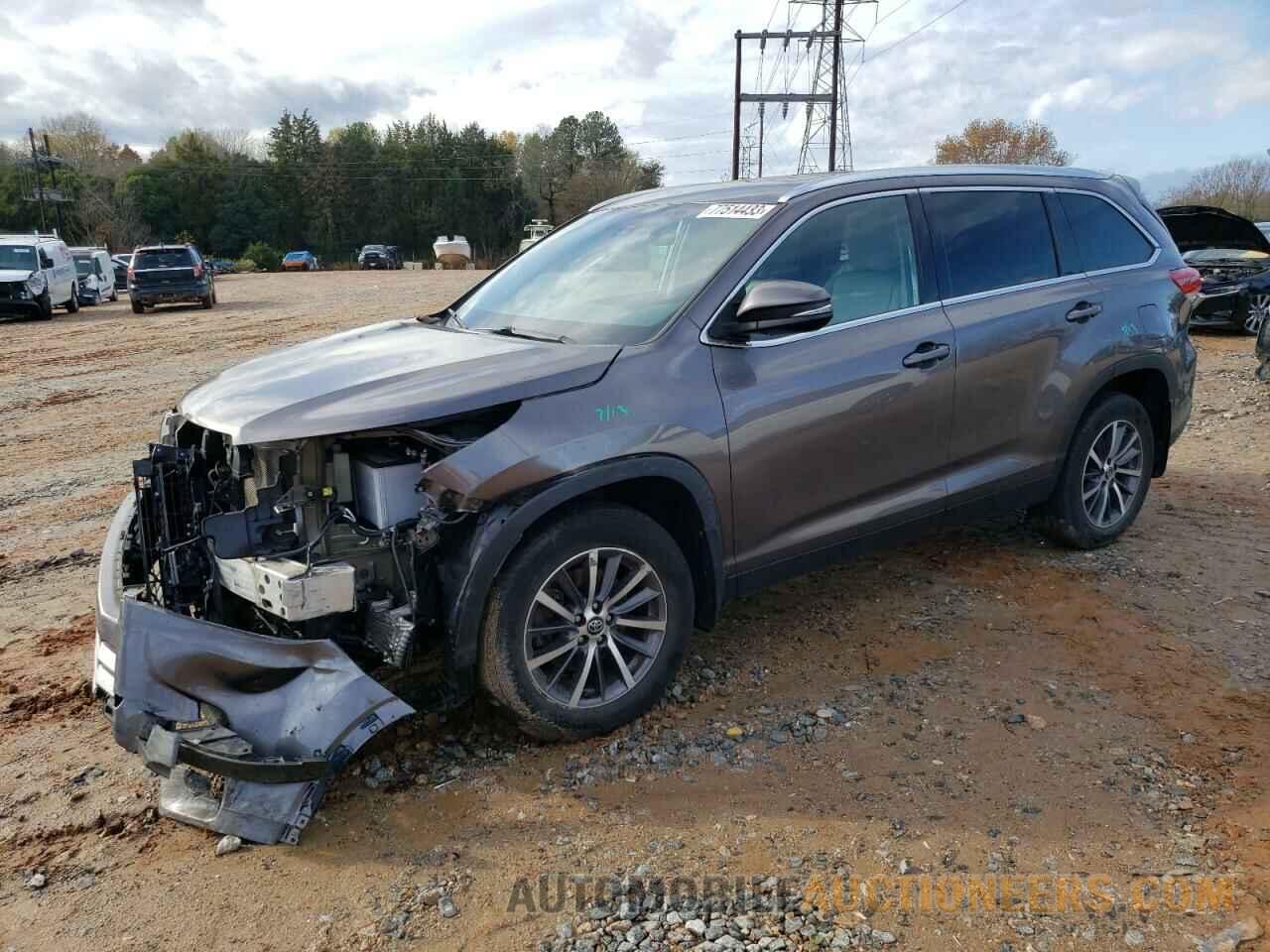 5TDJZRFH1KS575770 TOYOTA HIGHLANDER 2019