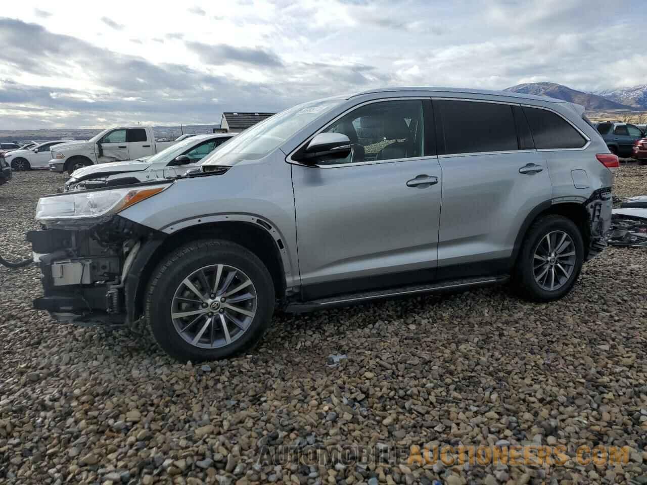 5TDJZRFH1KS626619 TOYOTA HIGHLANDER 2019