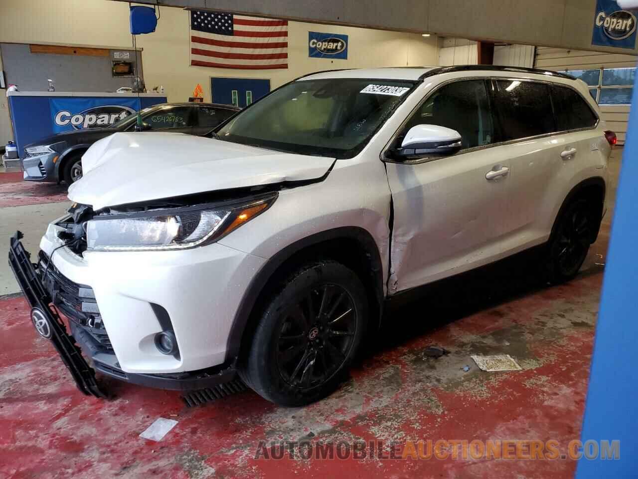 5TDJZRFH1KS627351 TOYOTA HIGHLANDER 2019