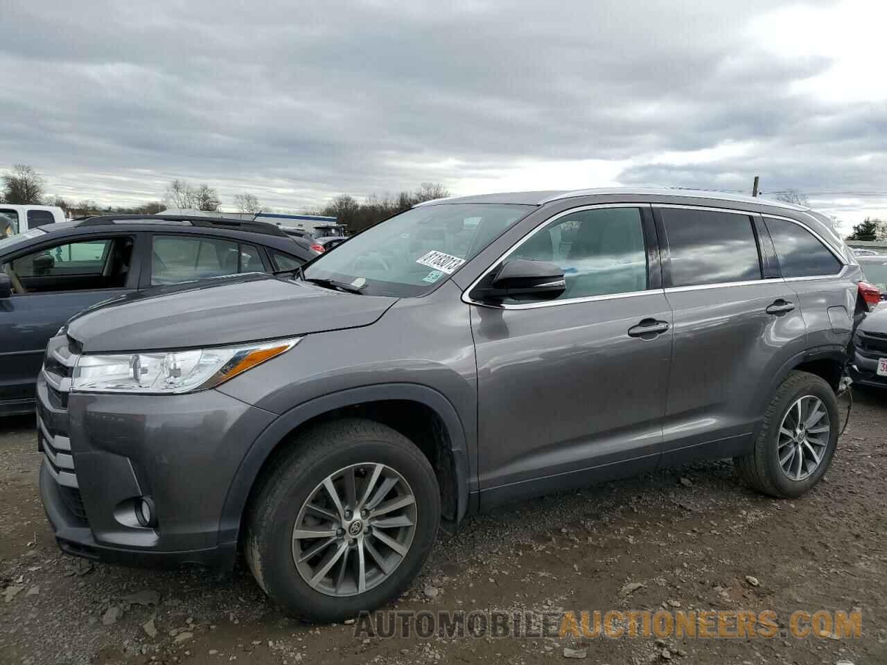 5TDJZRFH1KS630041 TOYOTA HIGHLANDER 2019