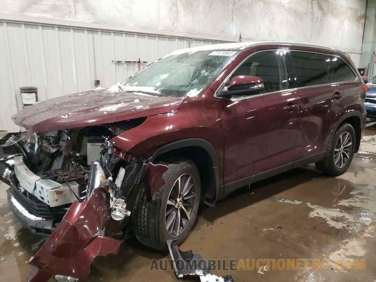 5TDJZRFH1KS701562 TOYOTA HIGHLANDER 2019