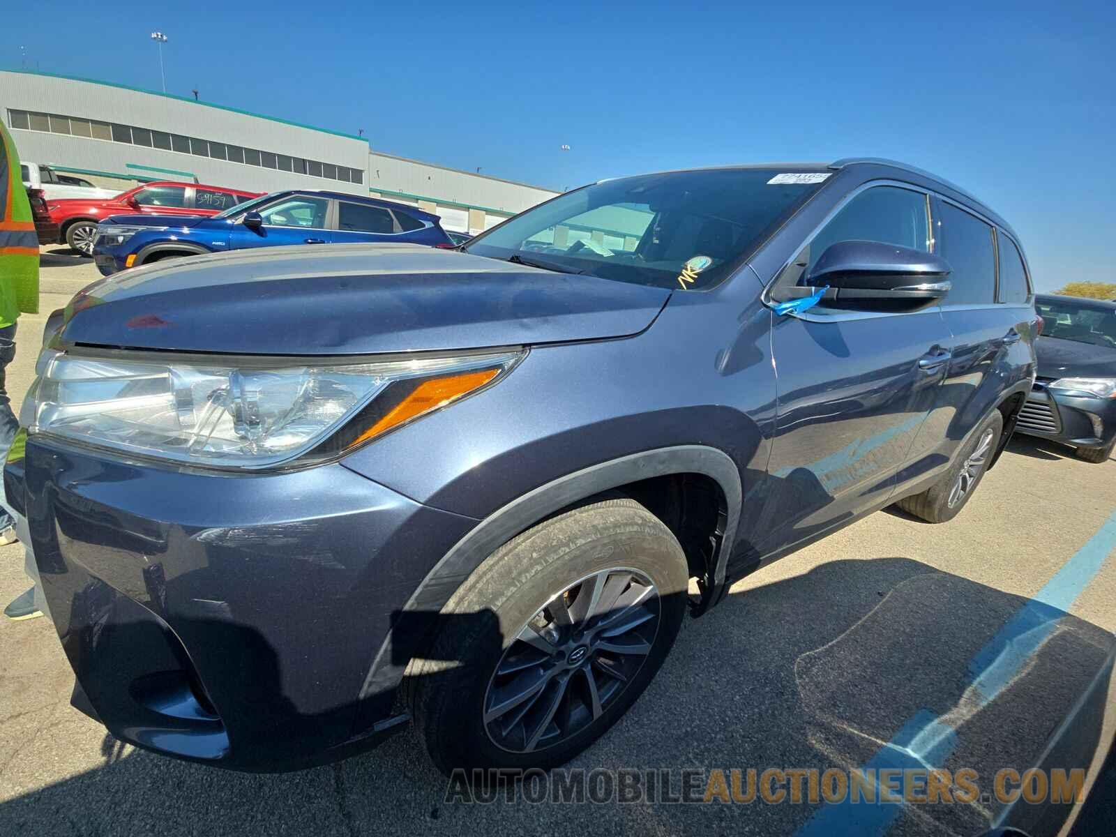 5TDJZRFH1KS707362 Toyota Highlander 2019