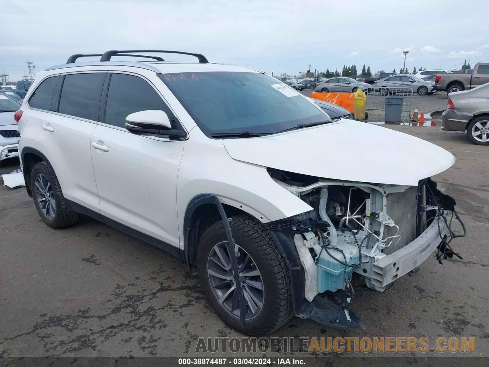 5TDJZRFH1KS708723 TOYOTA HIGHLANDER 2019