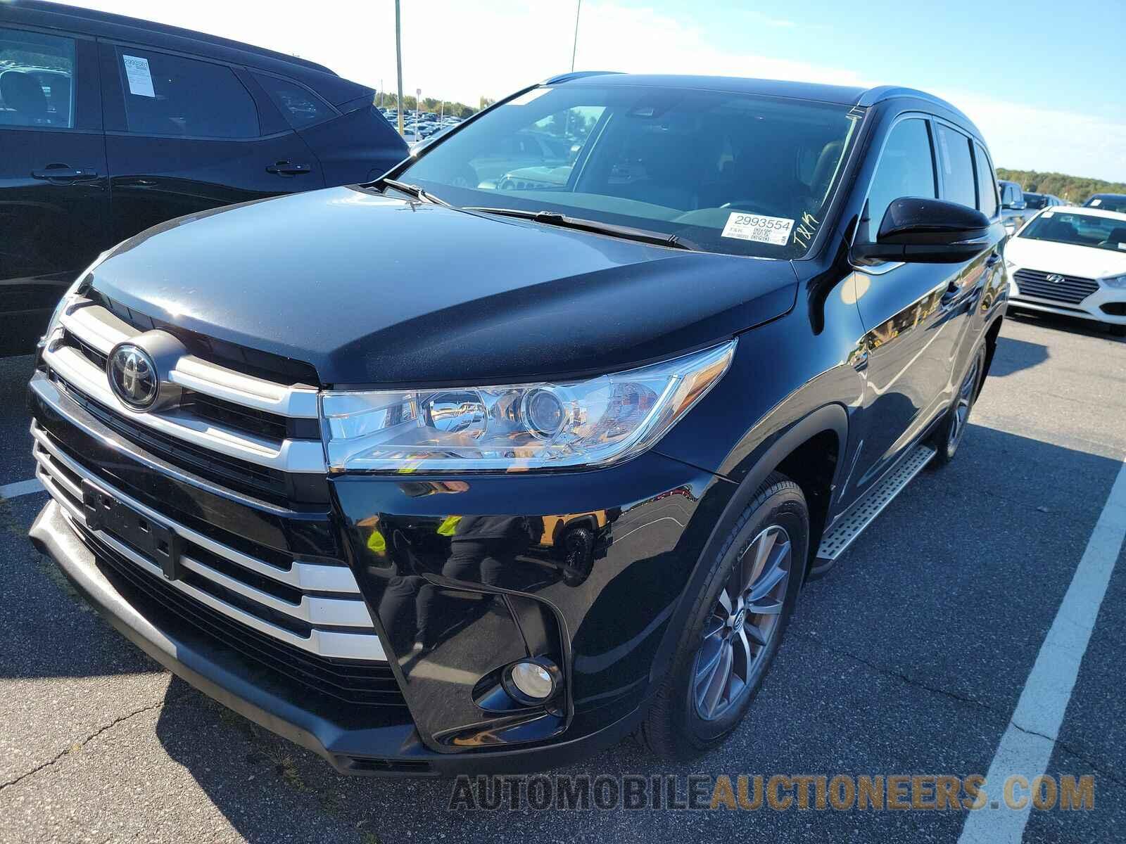 5TDJZRFH1KS708950 Toyota Highlander 2019