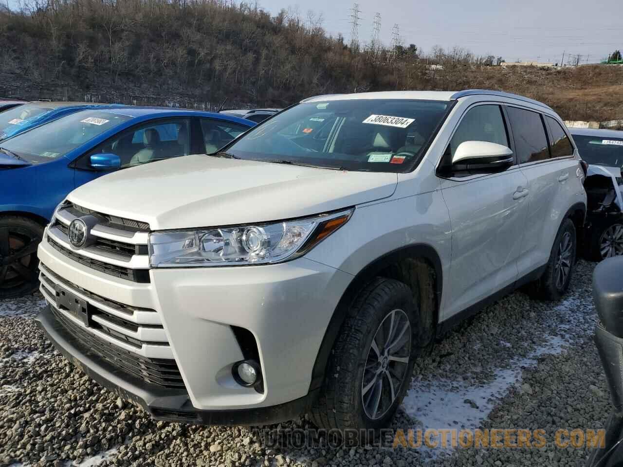 5TDJZRFH1KS725893 TOYOTA HIGHLANDER 2019