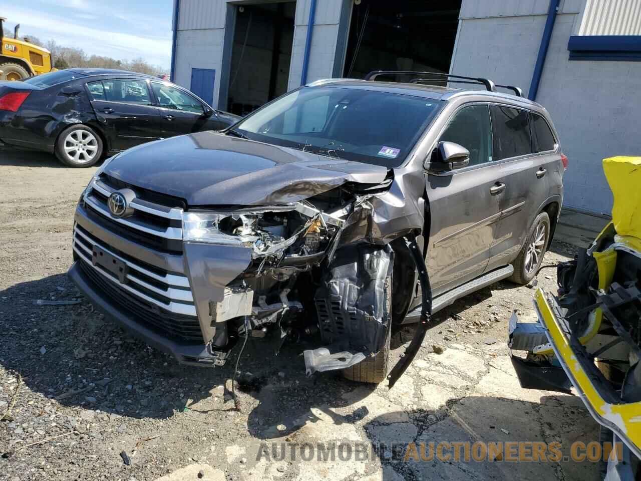 5TDJZRFH1KS925253 TOYOTA HIGHLANDER 2019