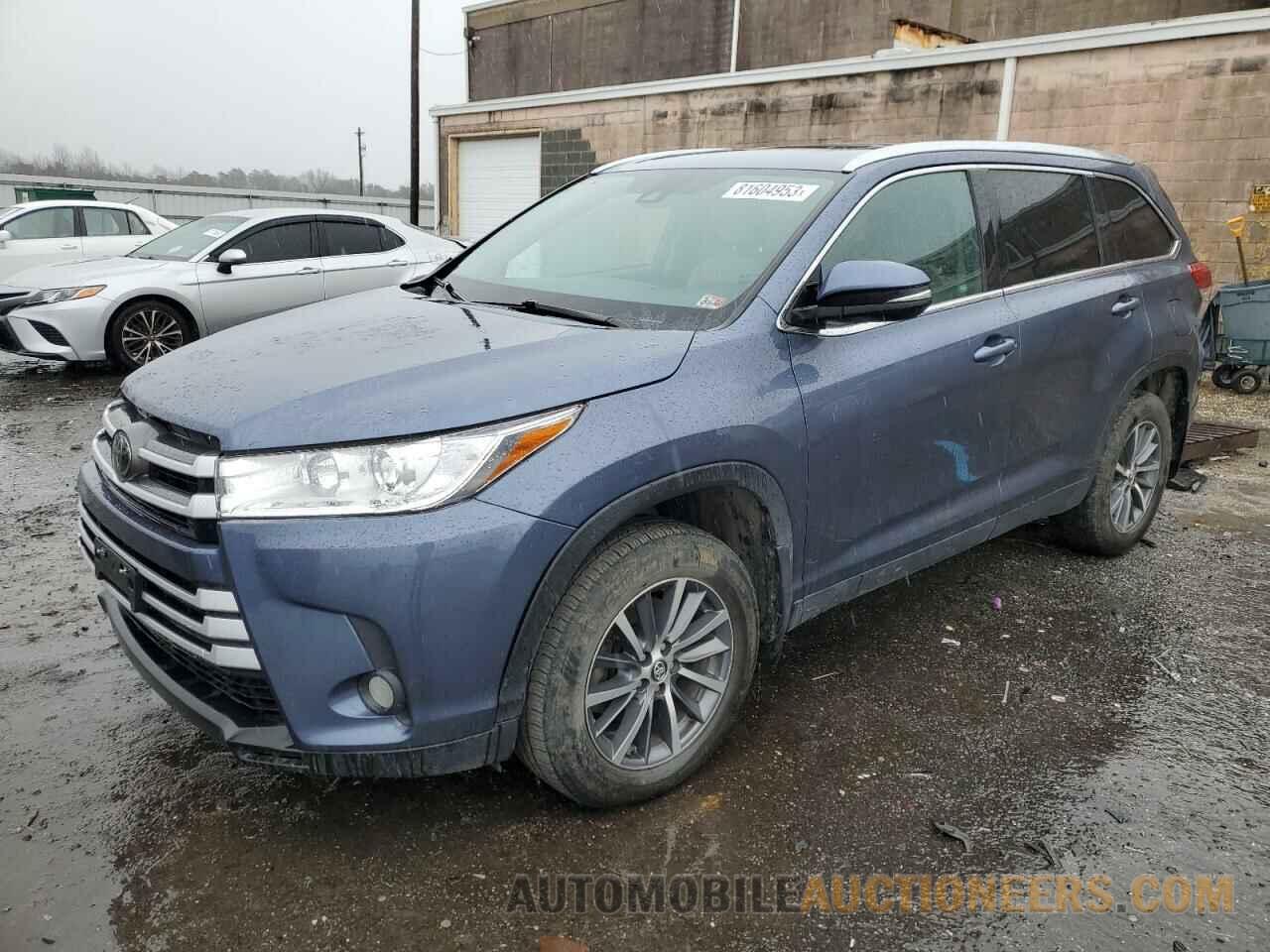 5TDJZRFH1KS929447 TOYOTA HIGHLANDER 2019