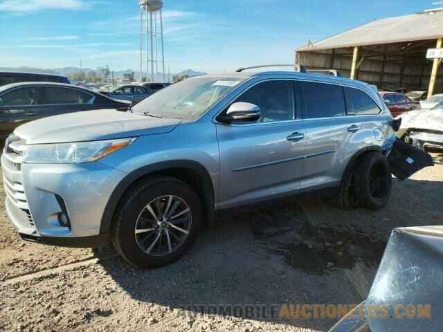 5TDJZRFH1KS946121 TOYOTA HIGHLANDER 2019