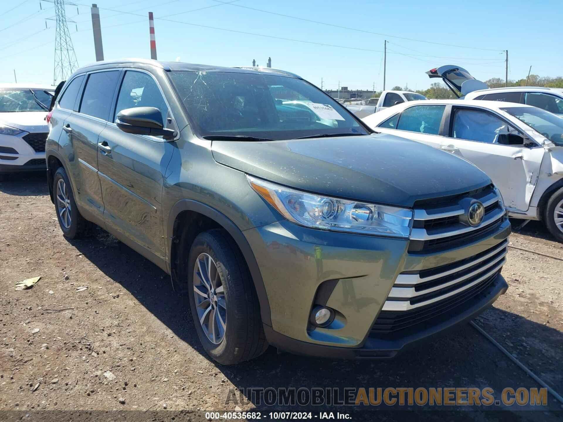 5TDJZRFH1KS971956 TOYOTA HIGHLANDER 2019