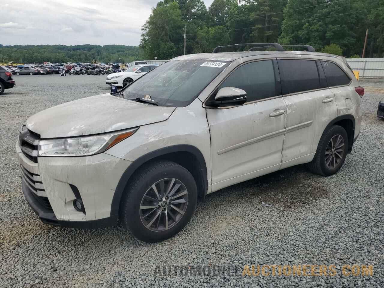 5TDJZRFH2HS357877 TOYOTA HIGHLANDER 2017