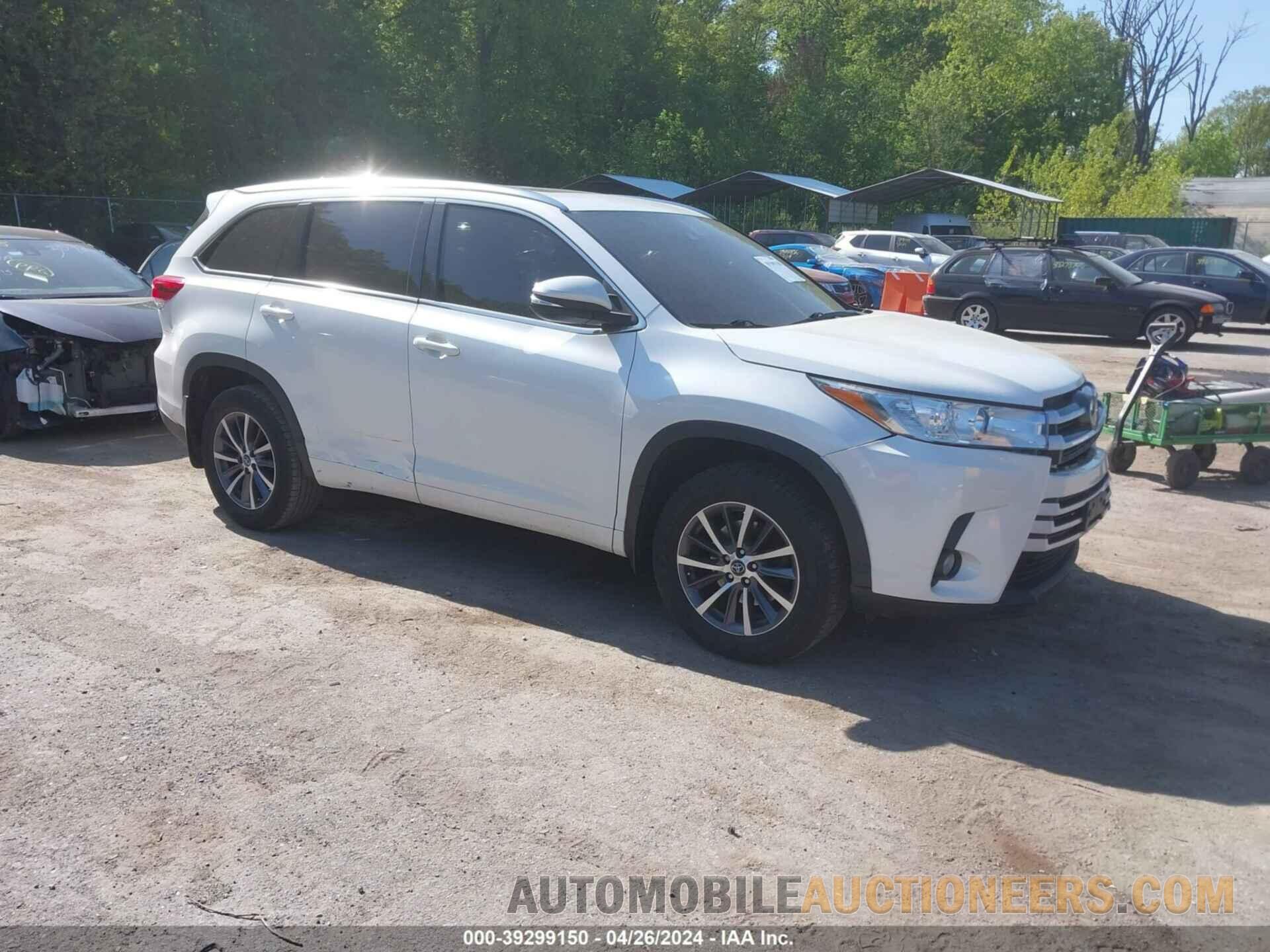 5TDJZRFH2HS369981 TOYOTA HIGHLANDER 2017