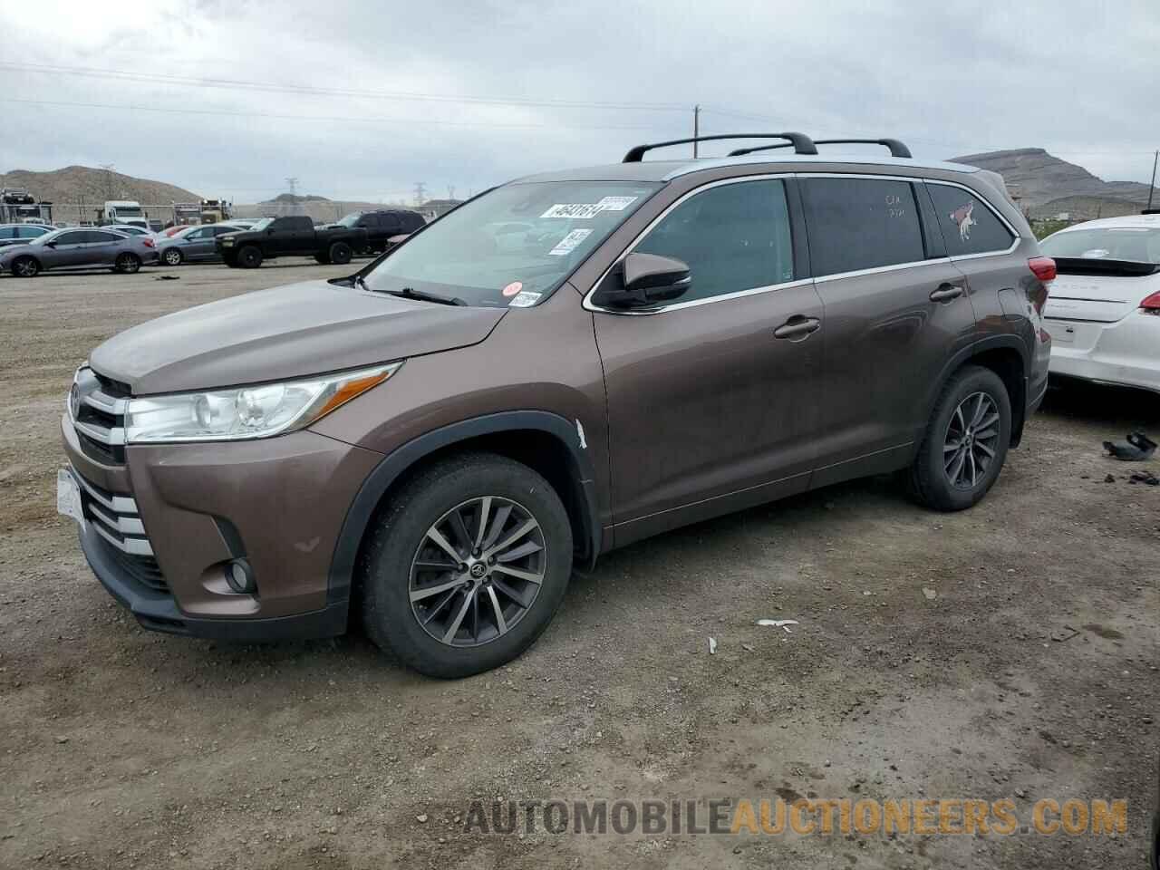 5TDJZRFH2HS373934 TOYOTA HIGHLANDER 2017