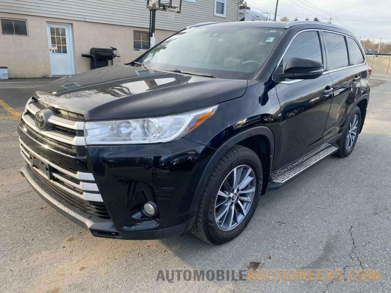 5TDJZRFH2HS390071 TOYOTA HIGHLANDER 2017