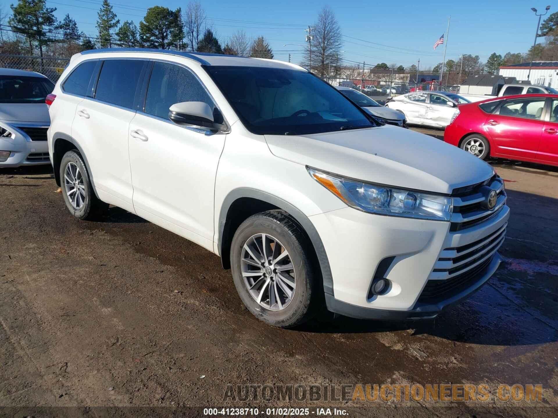 5TDJZRFH2HS398915 TOYOTA HIGHLANDER 2017