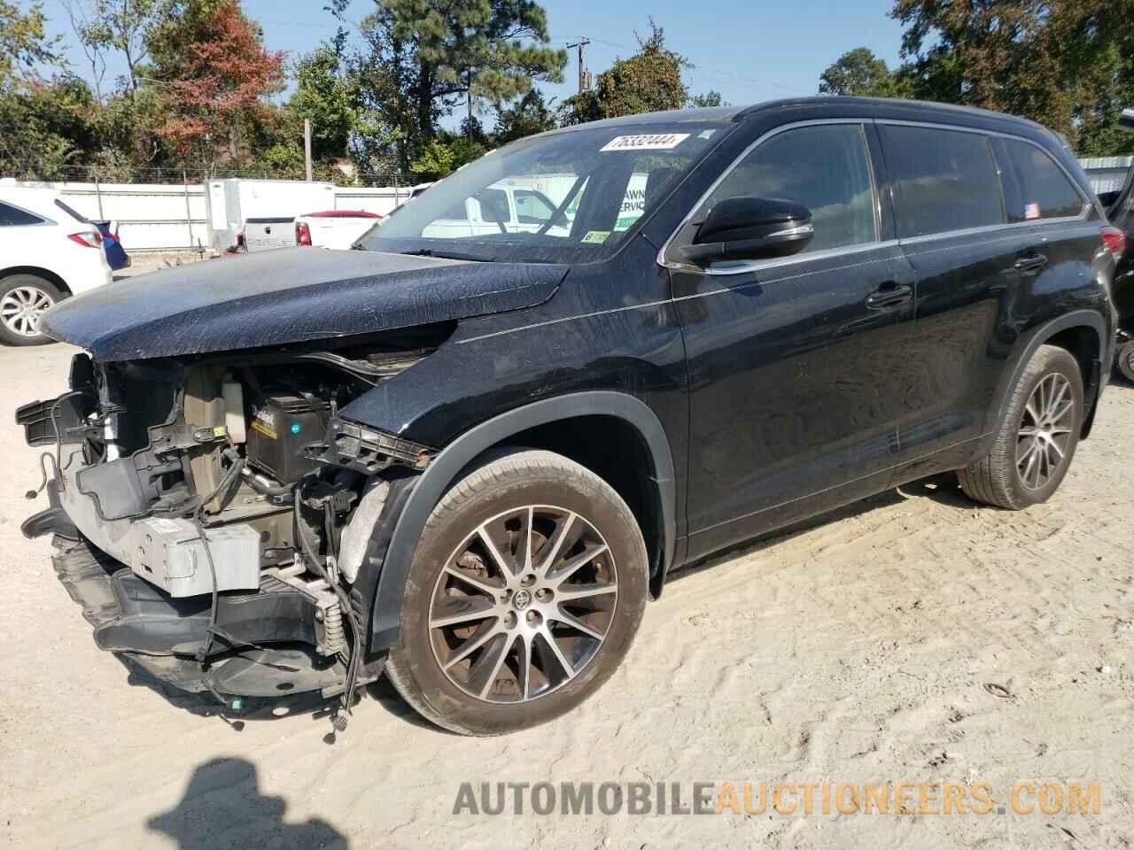 5TDJZRFH2HS418046 TOYOTA HIGHLANDER 2017