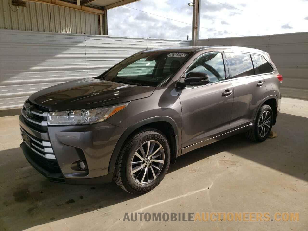 5TDJZRFH2HS431976 TOYOTA HIGHLANDER 2017