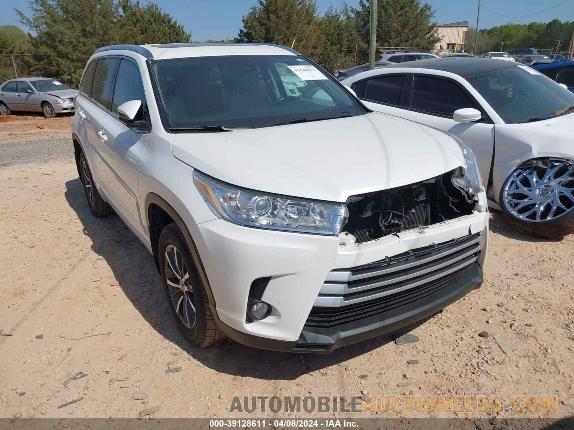 5TDJZRFH2HS436028 TOYOTA HIGHLANDER 2017