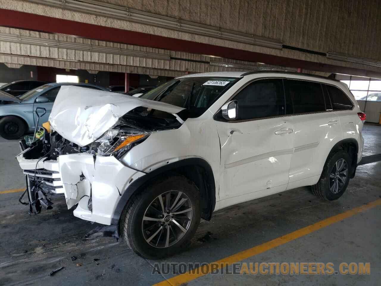 5TDJZRFH2HS444176 TOYOTA HIGHLANDER 2017