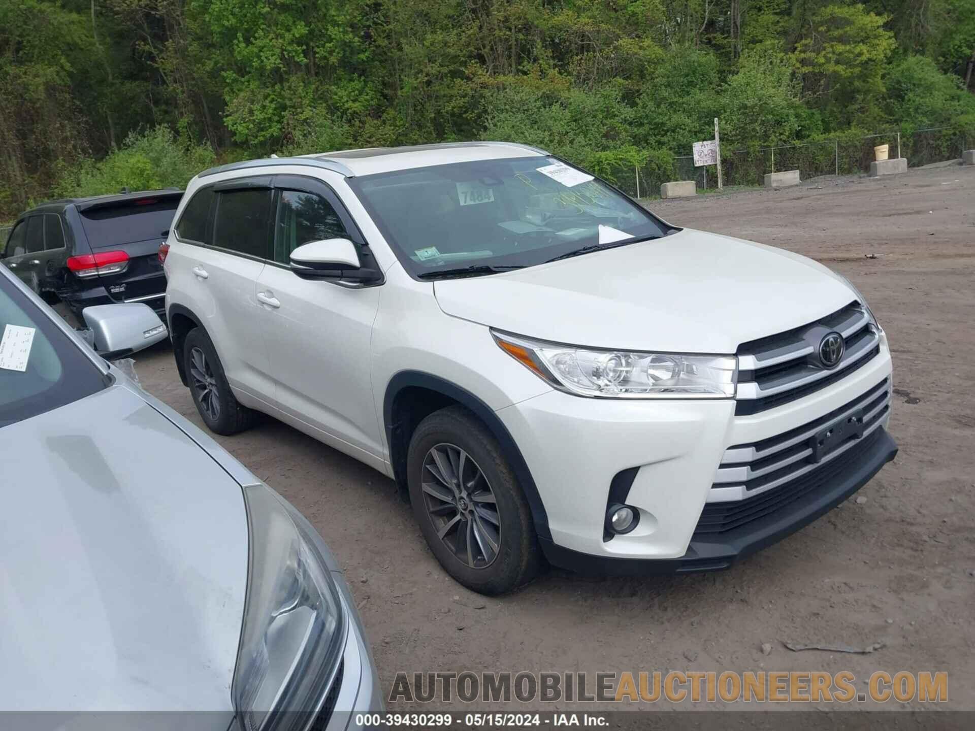 5TDJZRFH2HS454142 TOYOTA HIGHLANDER 2017