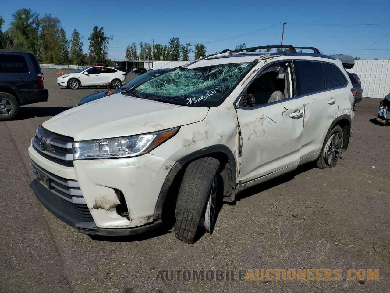 5TDJZRFH2HS476027 TOYOTA HIGHLANDER 2017